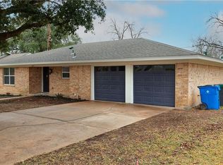 1005 George St, Taylor, TX 76574