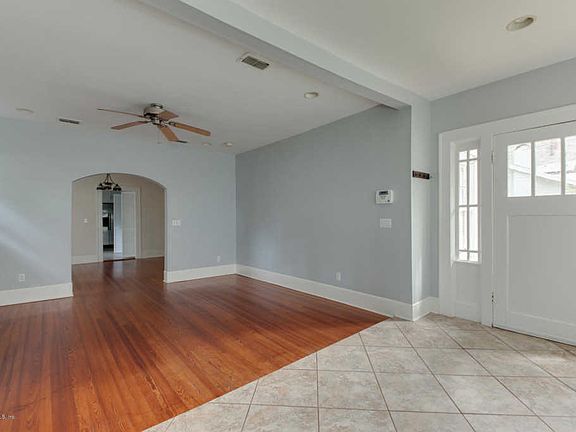 3rd image of 3249 Randall St