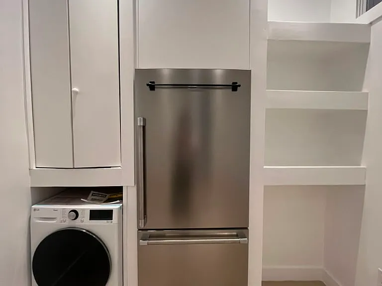 313 W 92nd St #6 — Photo 5