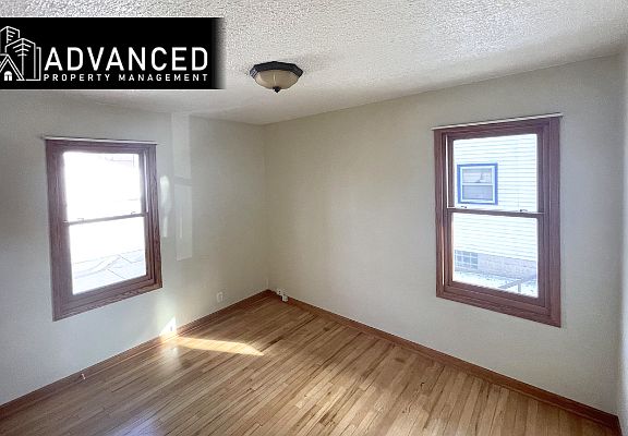 5th image of 1160 Lois Ave