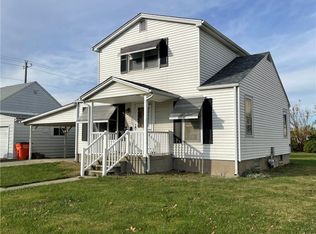 304 E Louis St, Sullivan, IL 61951