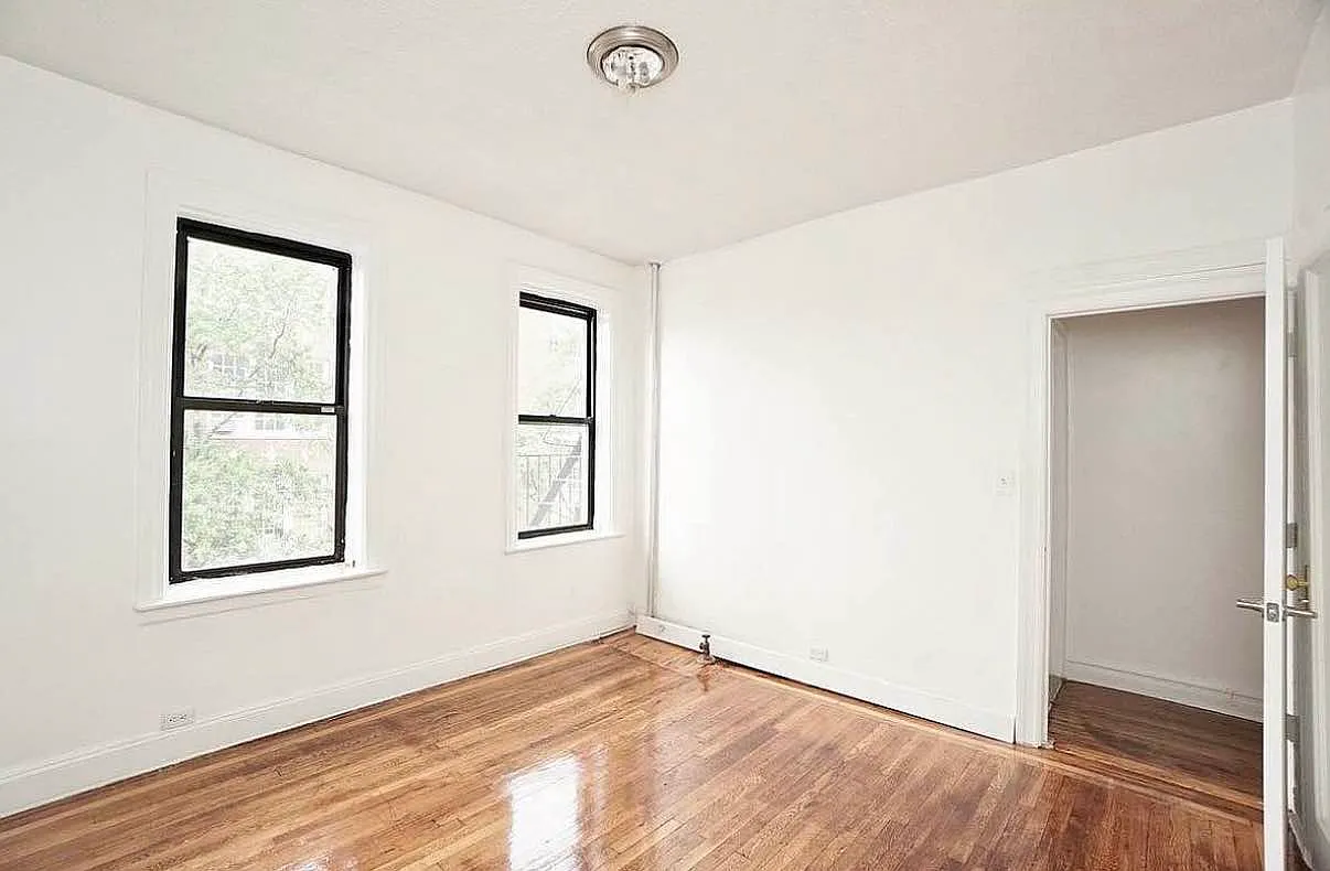 509 West 212th Street — Photo 3
