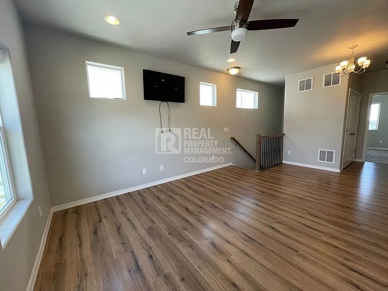 4536 Samaritan Loop — Photo 4