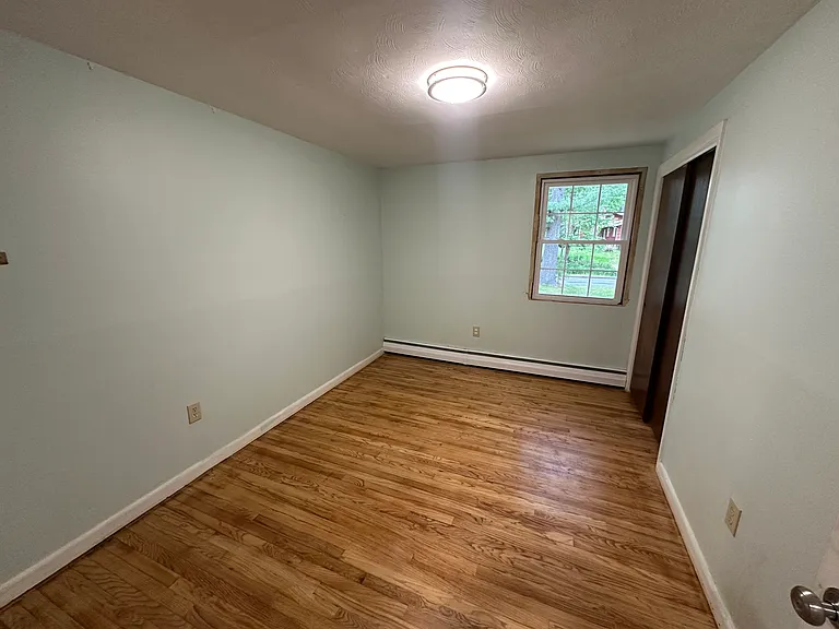 11 Ridge Rd — Photo 3