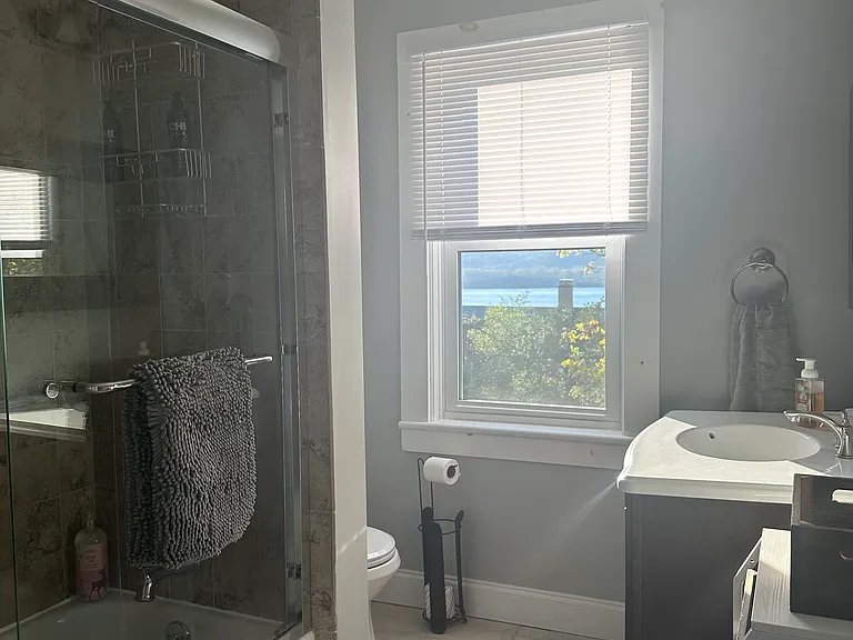 26 Main St #2 — Photo 16