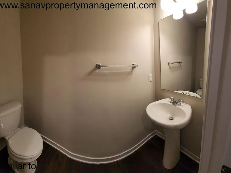 4202 NW Linwood Dr — Photo 17