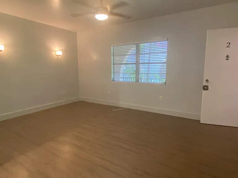 1550 Jefferson Ave #2A — Photo 2