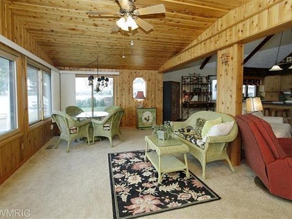 3rd image of 82142 Waldron Dr
