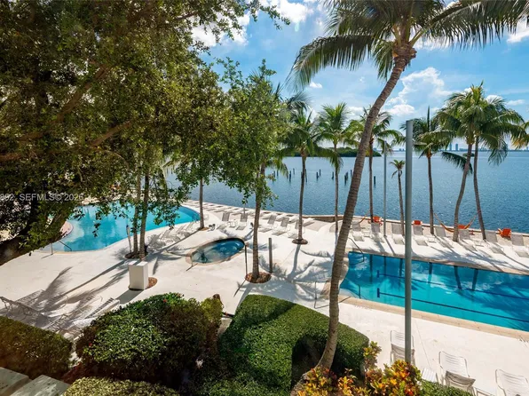 777 NE 62nd St APT C302, Miami, FL 33138