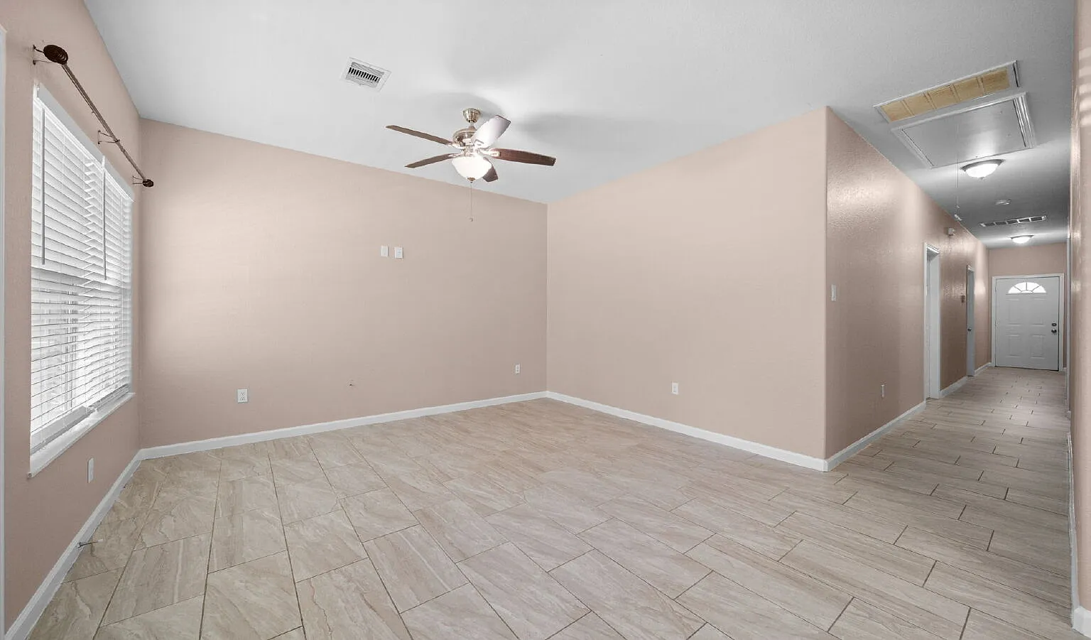 3 bed, 2.0 bath, 1225 sqft, $1,400 — Photo 4