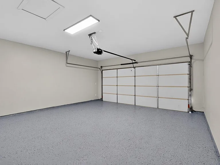 10423 Green Pr — Photo 32