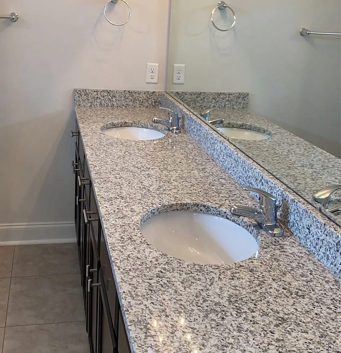 4 bed, 2.5 bath, 2316 sqft, $2,750 — Photo 4