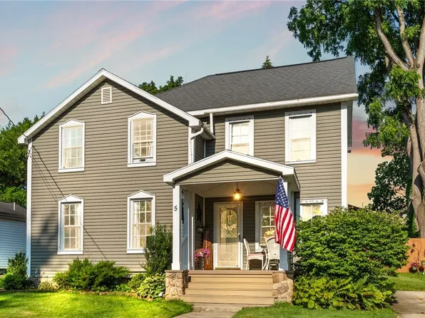 5 Mary St, Auburn, NY 13021