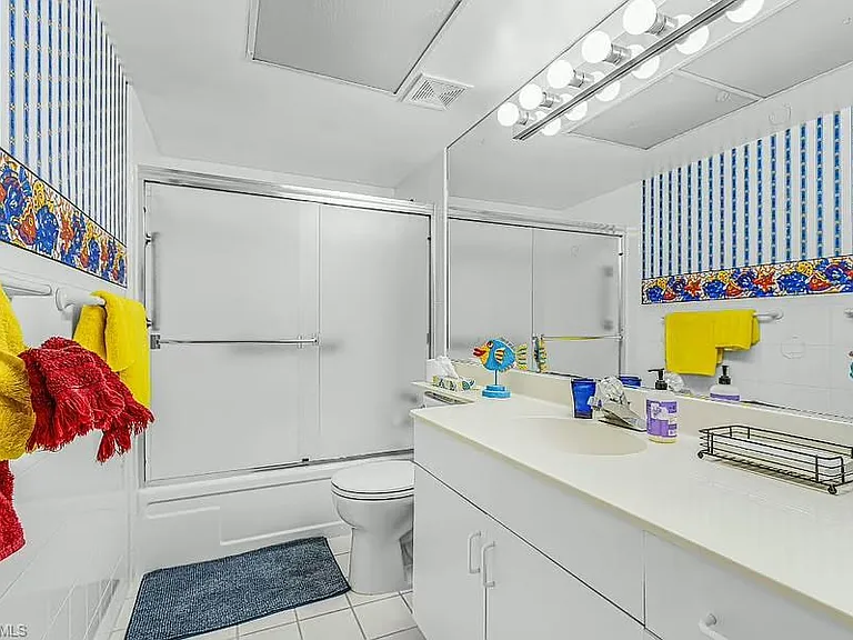 600 Valley Stream Dr #F8 — Photo 18