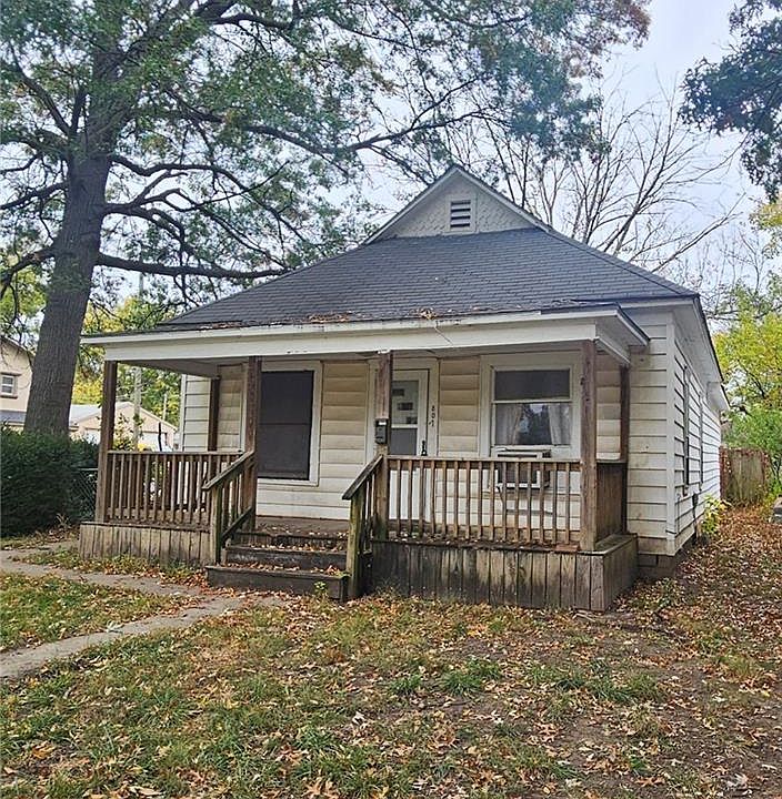 801 E 9th St, Pittsburg, KS 66762 Zillow