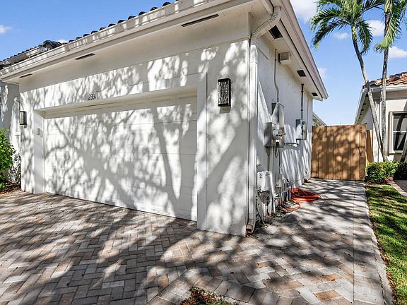 3rd image of 2331 NW 66th Drive