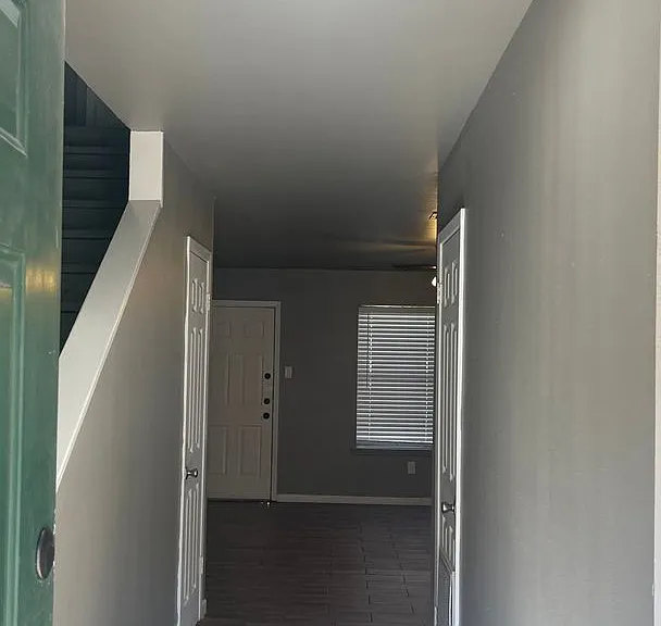 226 Muller St — Photo 3