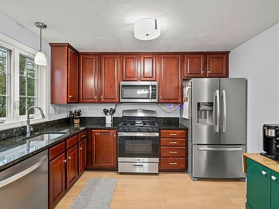 3rd image of 41 Boston Rd #445