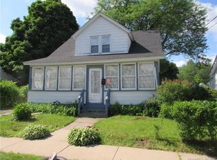 7 Dartmouth St, Enfield, CT 06082