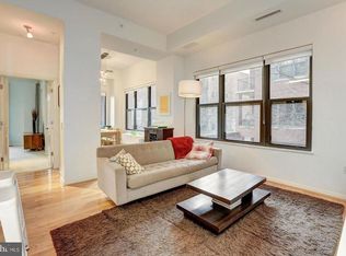 1390 Kenyon St NW, Washington, DC 20009