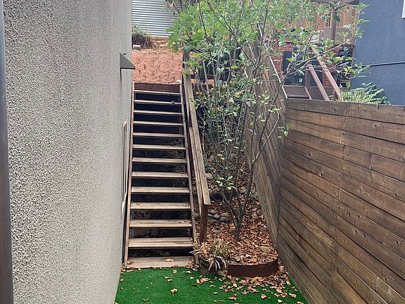4th image of 3138 31st St