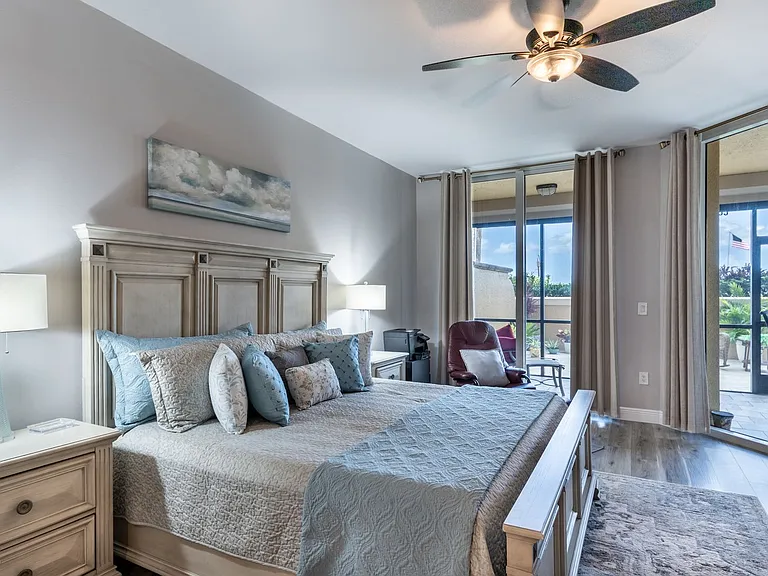 3313 Sunset Key Cir #107 — Photo 6