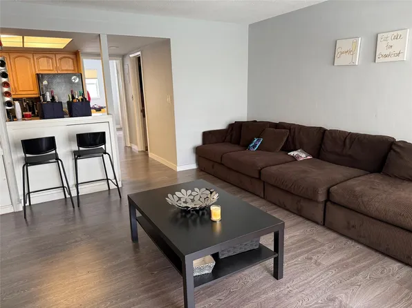 1110 N Riverside Dr APT 9, Pompano Beach, FL 33062
