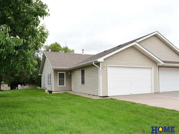 1850 W S St #14, Lincoln, NE 68528