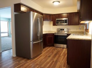 1515 Marquette Ave, South Milwaukee, WI 53172