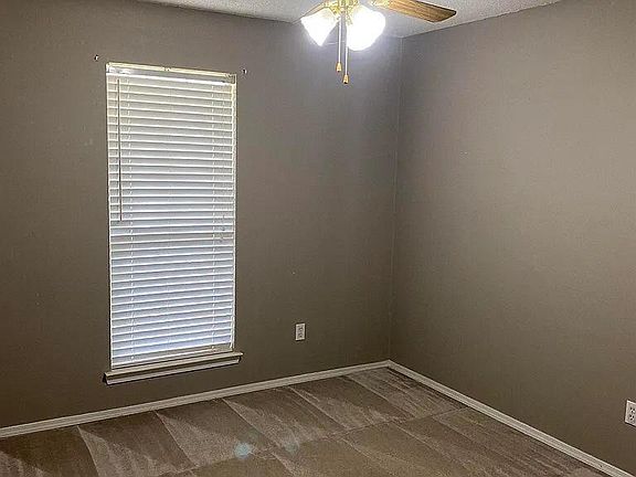 5th image of 2327 Cherry Creek Cir