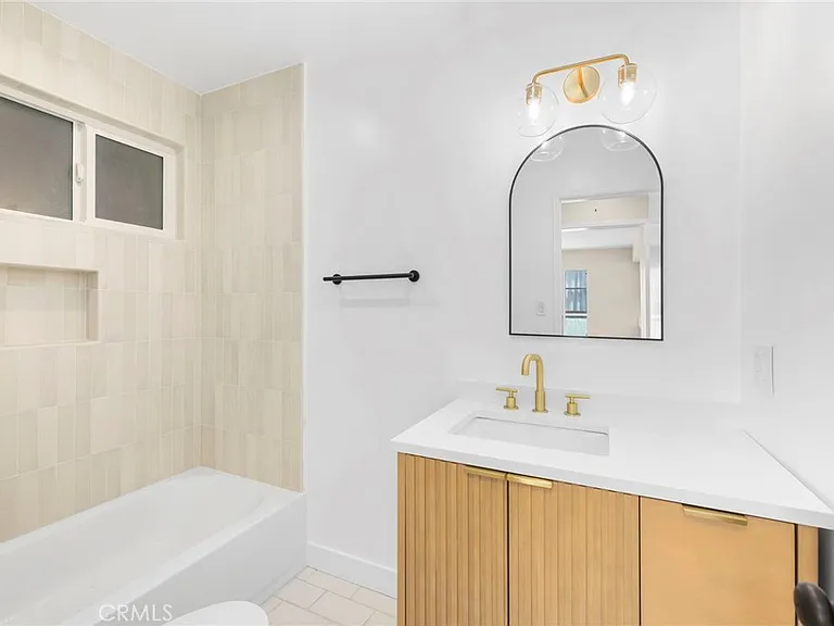 3020 E 3rd #12 — Photo 19