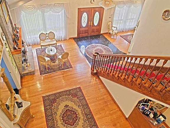 2nd image of 4109 Jacaranda Ave
