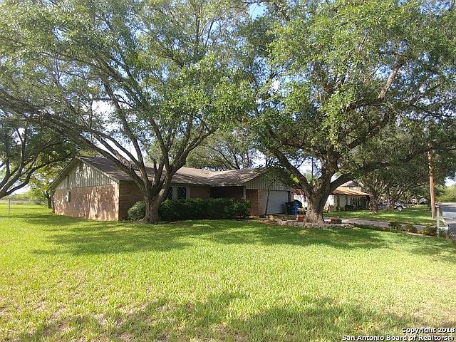 1st image of 134 Hillcrest Dr