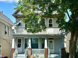 2428 W Burnham St #2430, Milwaukee, WI 53204