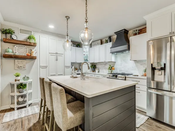 2641 Glenmore Dr, Mesquite, TX 75150