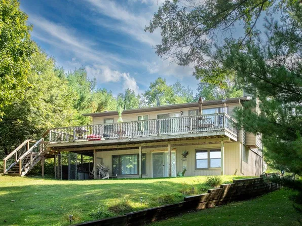 N1291 Silver Canoe Ct, Keshena, WI 54135