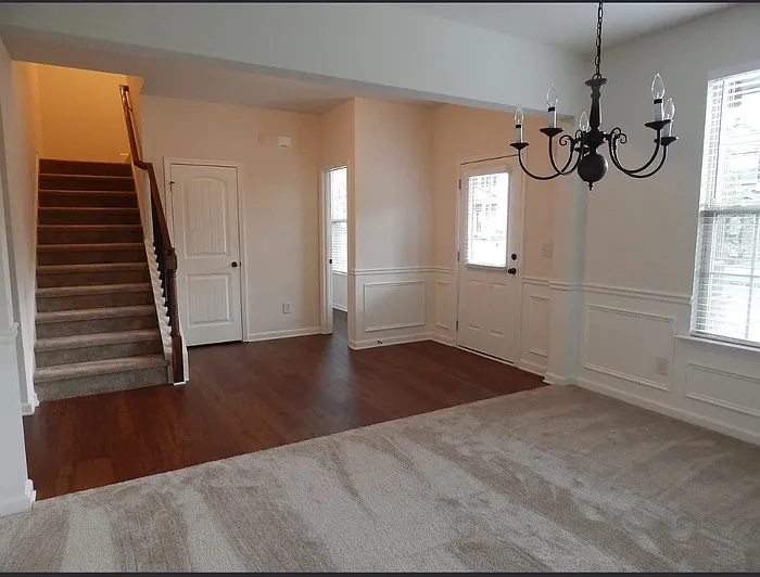 2182 Turnbury Glen Walk SW — Photo 3
