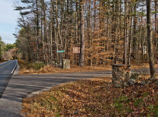 12 Tarkiln Hill Rd, Raymond, ME 04071