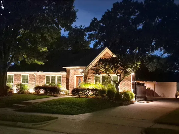 15318 Brook Arbor Ct, Houston, TX 77062