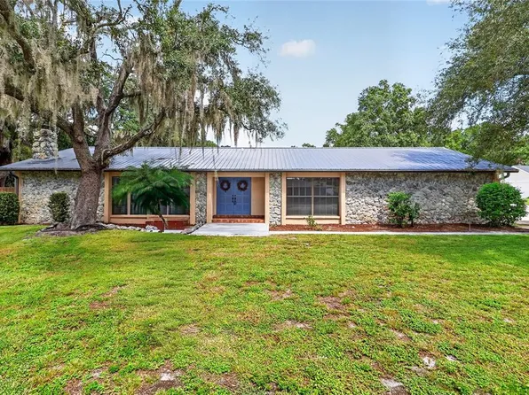 3011 LAKE ELLEN DRIVE, TAMPA, FL 33618