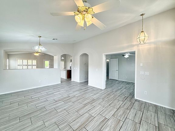 5th image of 3436 W Patrick Ln
