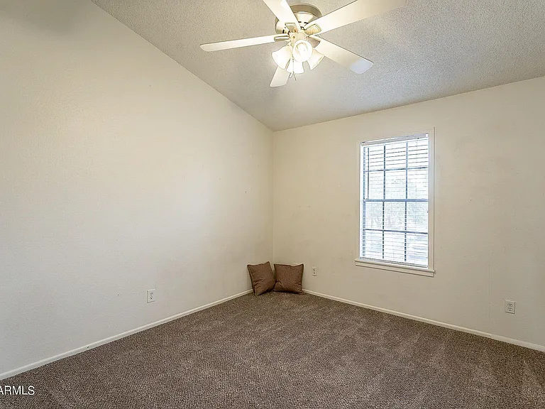18616 N 34th Ave #5 — Photo 27