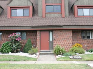 99 Montoya Dr, Branford, CT 06405