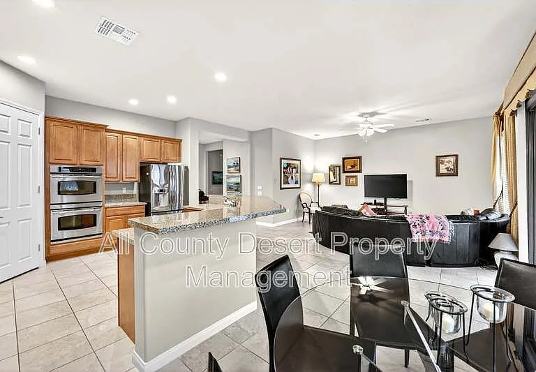 81566 Avenida Sombra — Photo 4