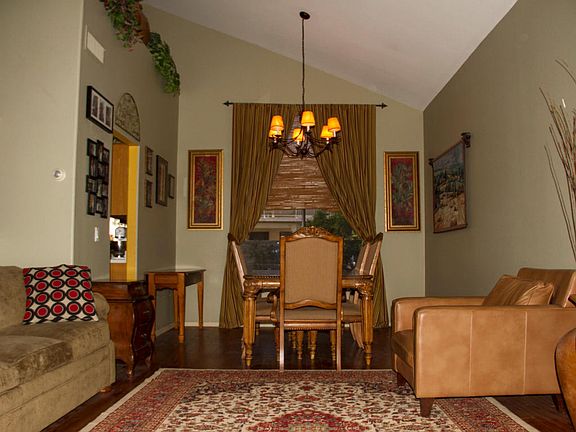 5th image of 1715 S Gilmore Cir