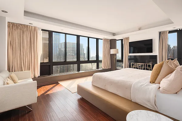 Rented by Douglas Elliman | media 22