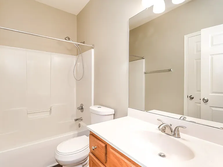 2640 Hartley Hills Dr — Photo 2