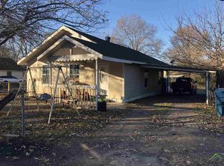 709 Choctaw St, Mt Pleasant, TX 75455