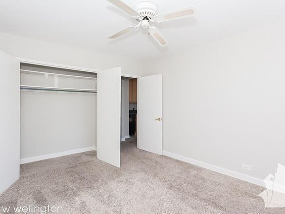 3rd image of 447 W Wellington Ave #1811