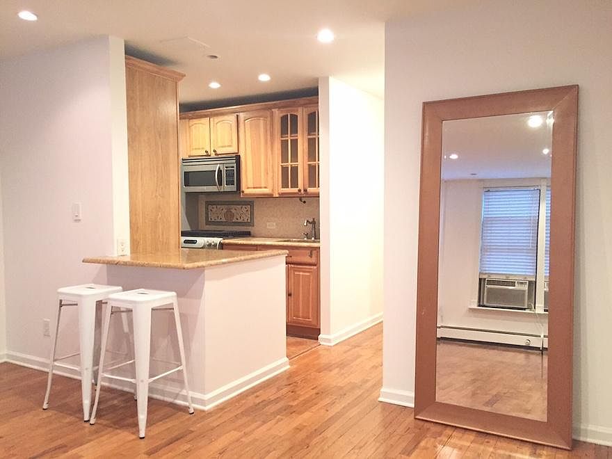 1st image of 72 President St #2